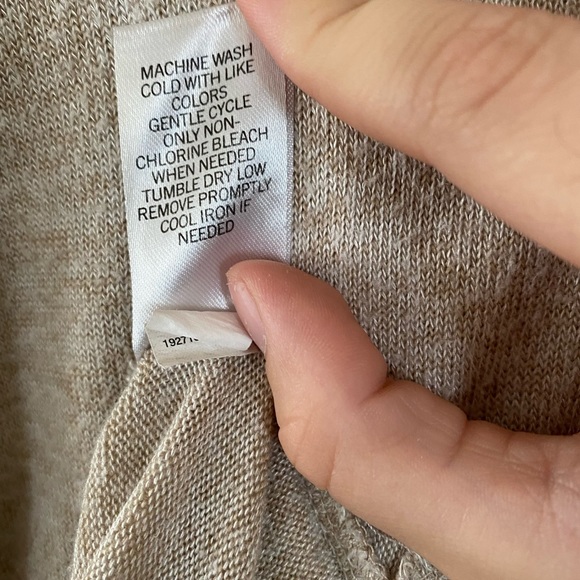 Cream colored long sleeved t-shirt from SO - Picture 4 of 5